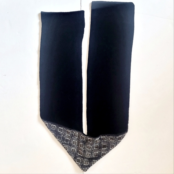 Black w/Grey Velvet Scarf - Picture 8 of 12